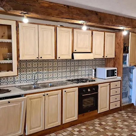 La Taverna Dei Folletti Apartment